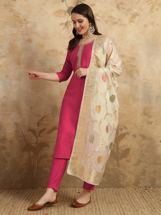 Beautiful Gajri Color Jacquard Kurtis Pant Set